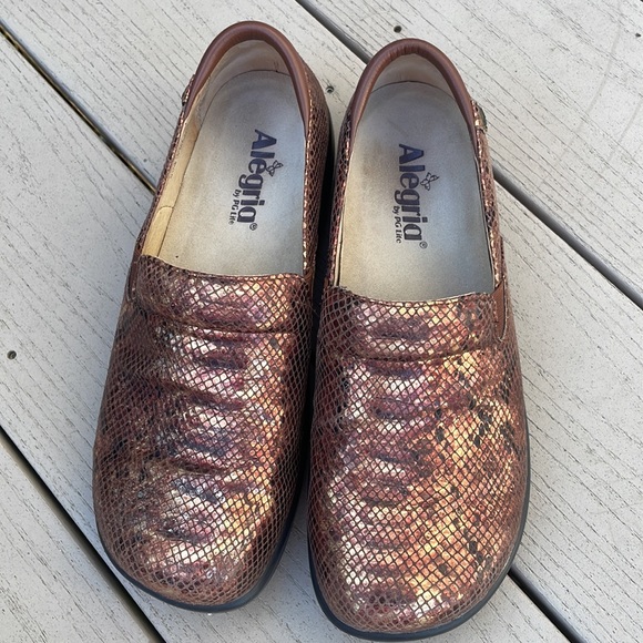 Alegria copper ‘snakeskin’ shoes - Picture 7 of 7